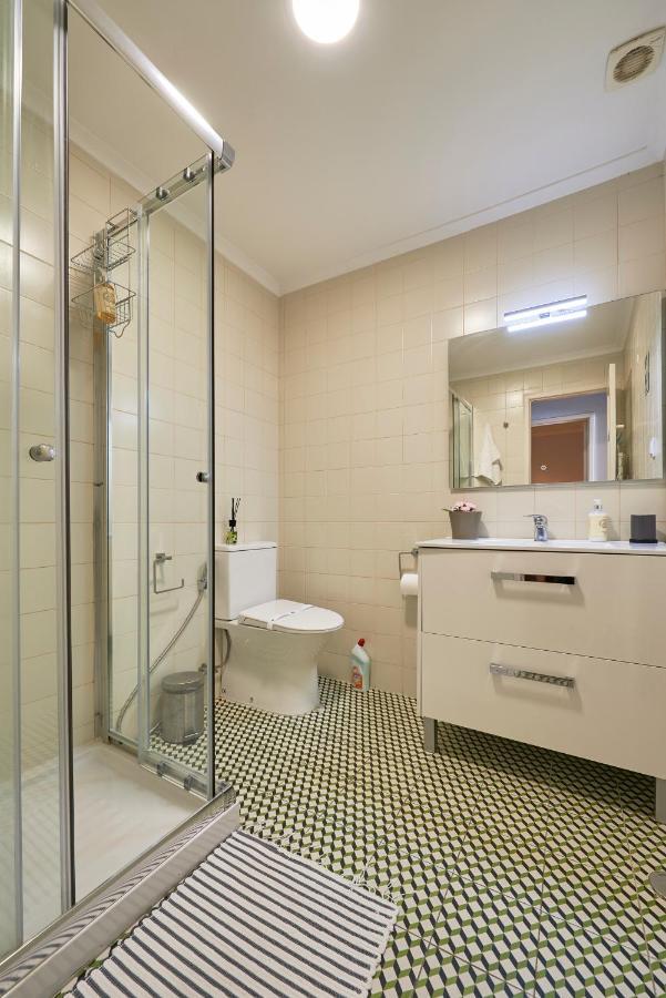 Aesthetic Riverview Apartment In Historical Lisbon Bagian luar foto